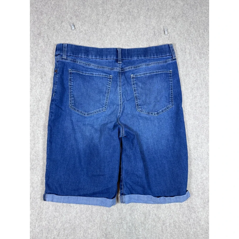 k262. Kim Rogers Tummy Control Pull On Denim Bermuda Shorts Medium Wash Blue 14